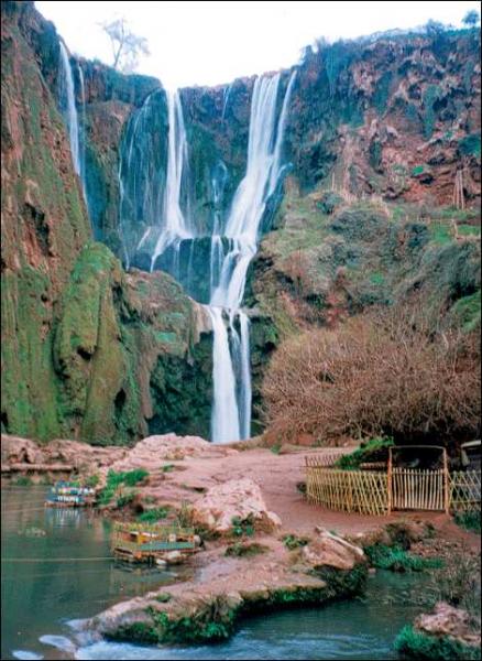 au maroc(les cascades d'ouzoud)lol